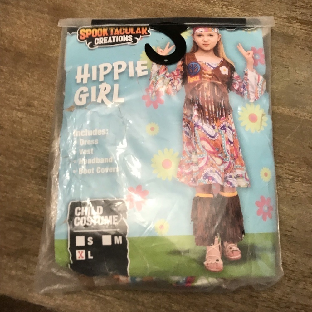 NWT Hippie Girl Costume - Picture 2 of 11